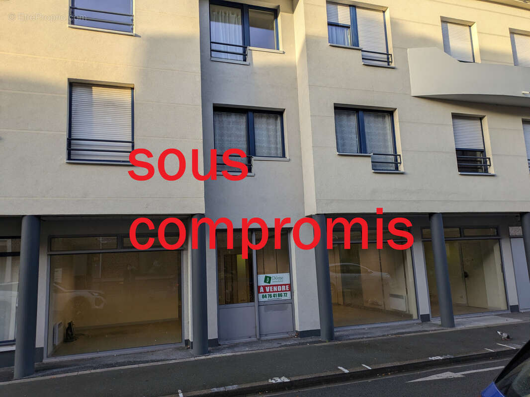 Commerce à WASQUEHAL