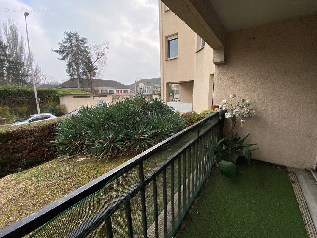 Appartement à SAVIGNY-SUR-ORGE