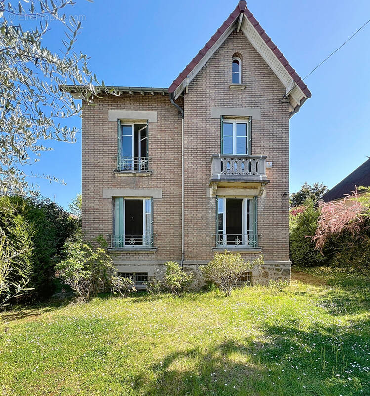 Maison à RUEIL-MALMAISON