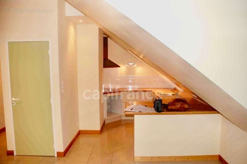 Appartement à PORT-LAUNAY