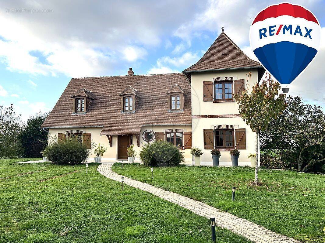 Maison à TROUY