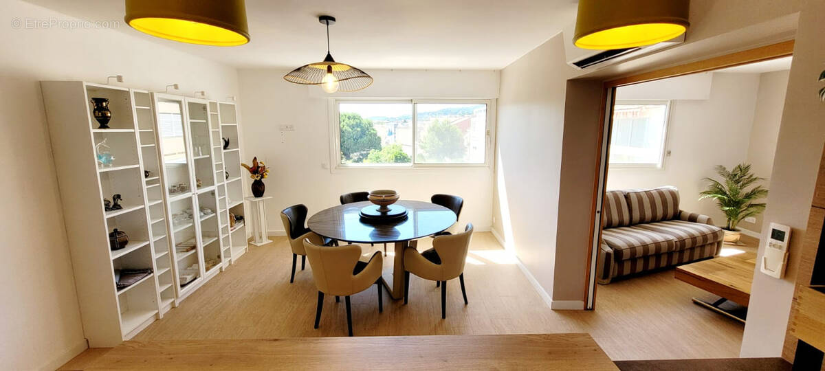 Appartement à LE LAVANDOU