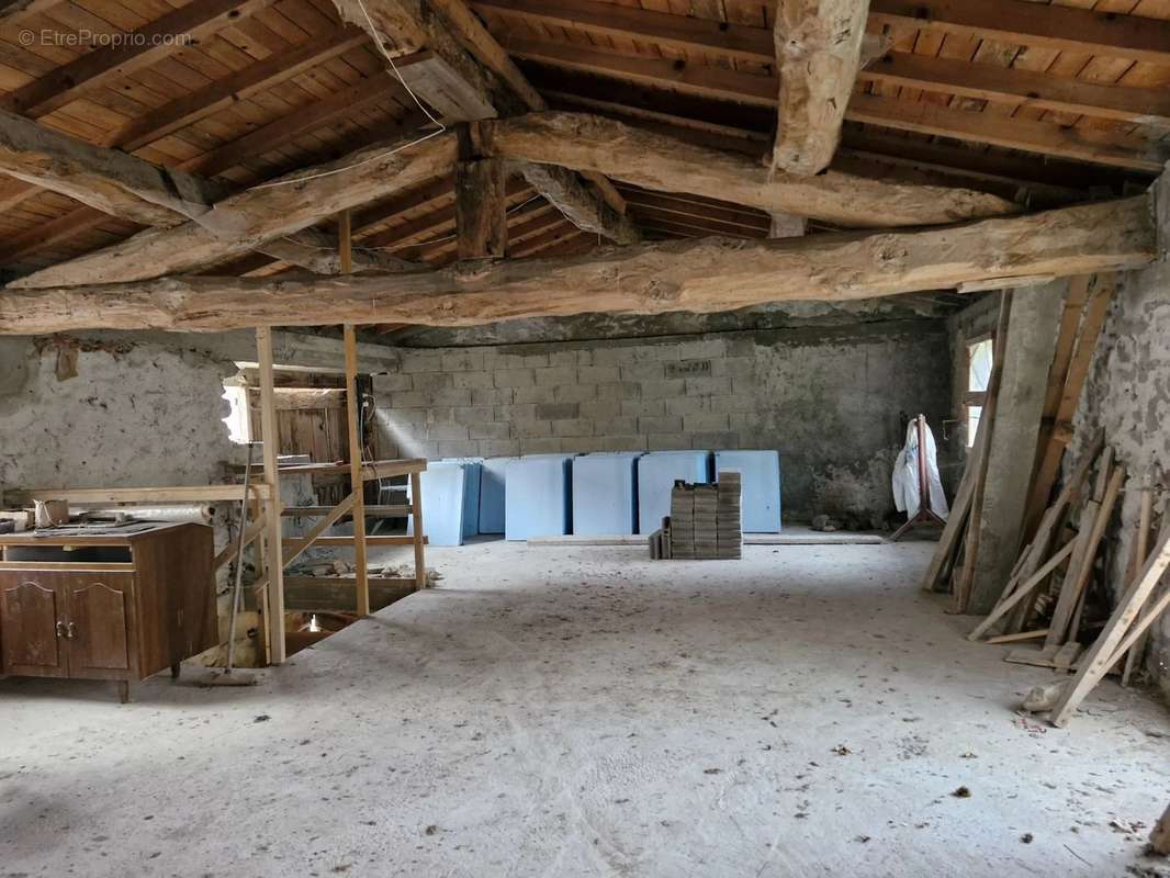 Maison à LA BASTIDE-SUR-L&#039;HERS