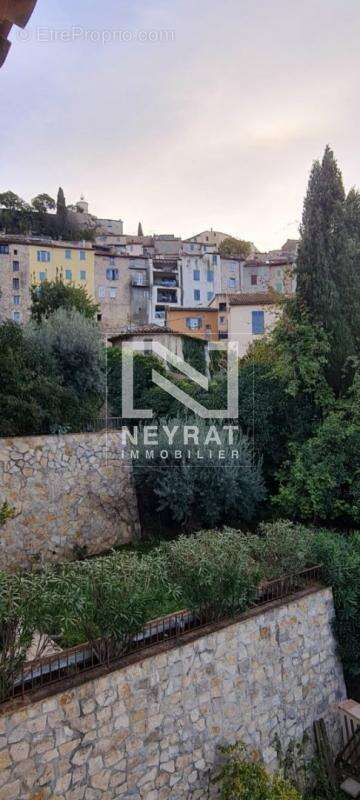 Appartement à FAYENCE