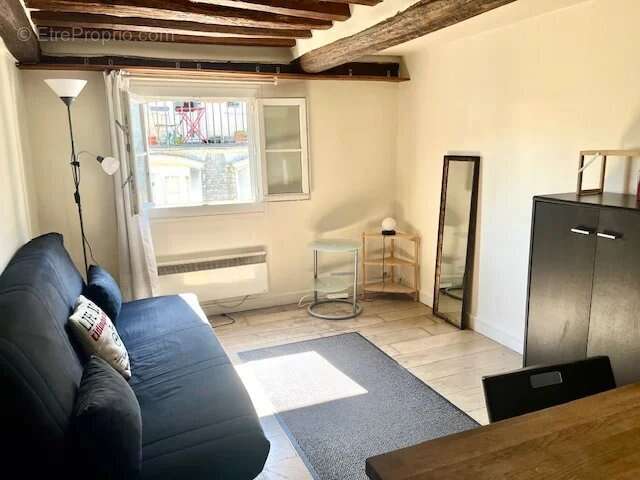 Appartement à PARIS-4E