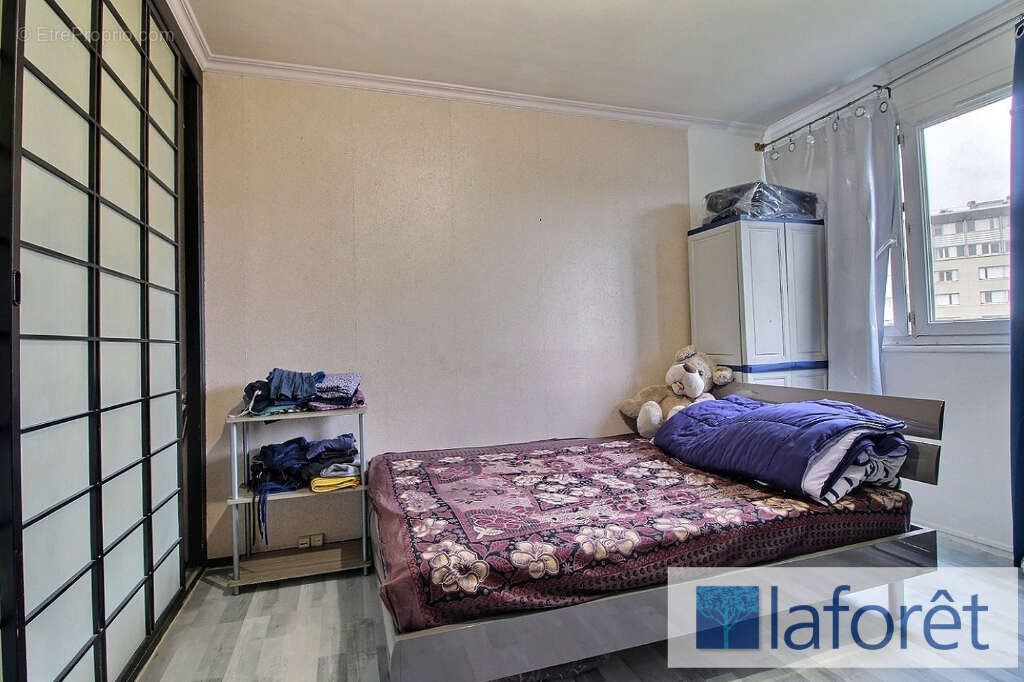 Appartement à RIS-ORANGIS