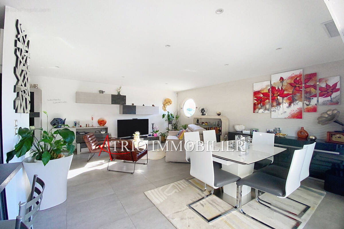 Appartement à CAGNES-SUR-MER