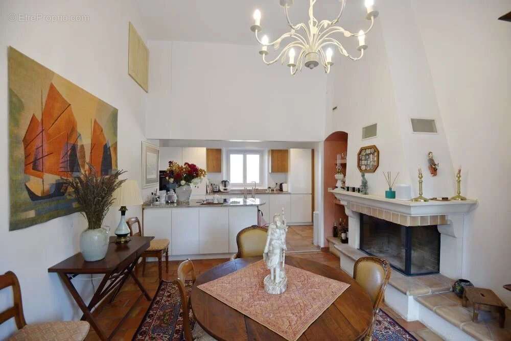Maison à FAYENCE