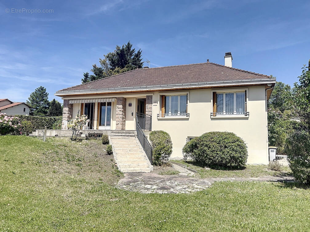 Maison à PONT-DU-CHATEAU