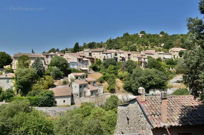 Maison à ESPARRON-DE-VERDON