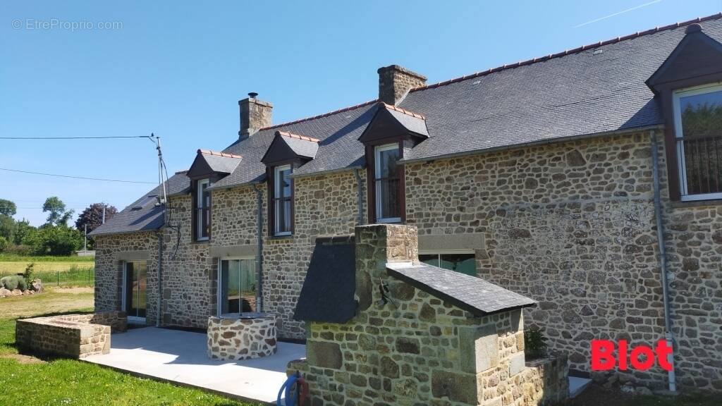 Maison à SAINT-AUBIN-DU-CORMIER