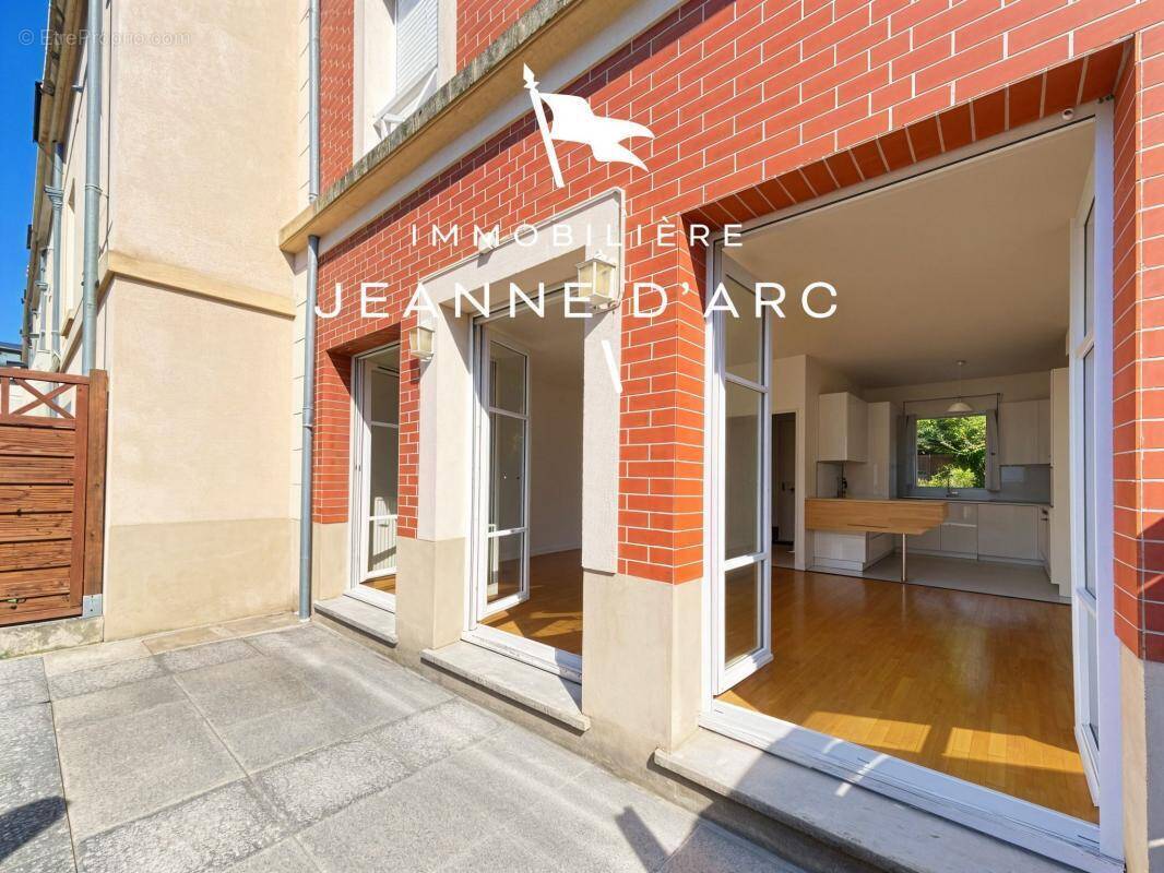 Appartement à VERSAILLES