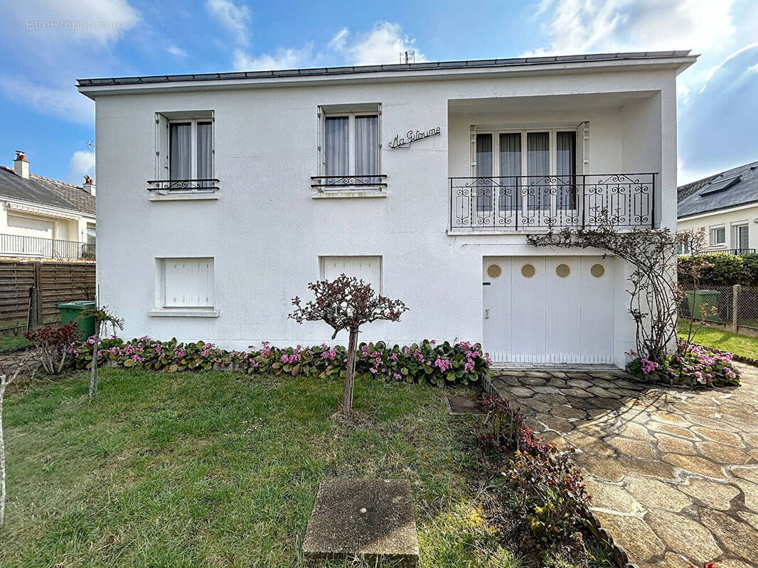 Maison à JOUE-LES-TOURS
