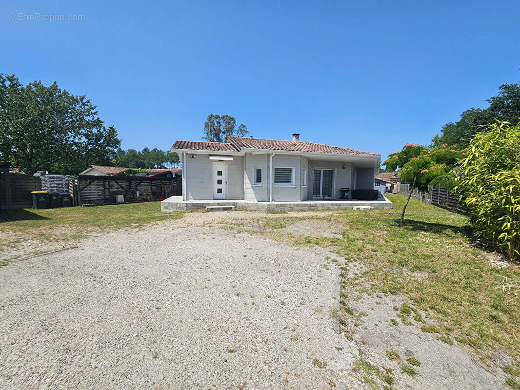 Maison à MIOS