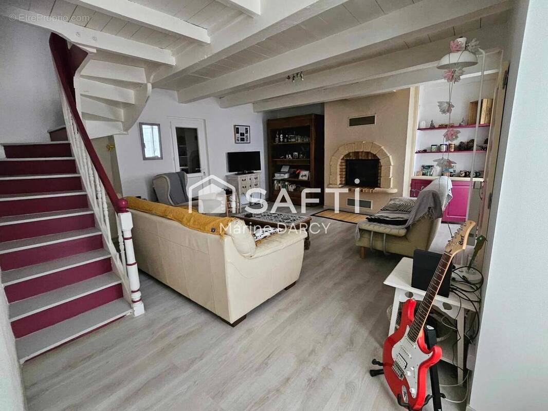Photo 1 - Maison à LABASTIDE-ROUAIROUX