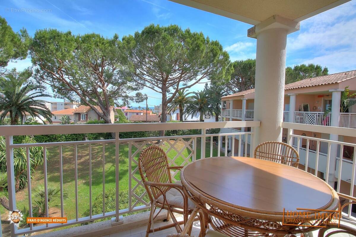 Appartement à VALLAURIS