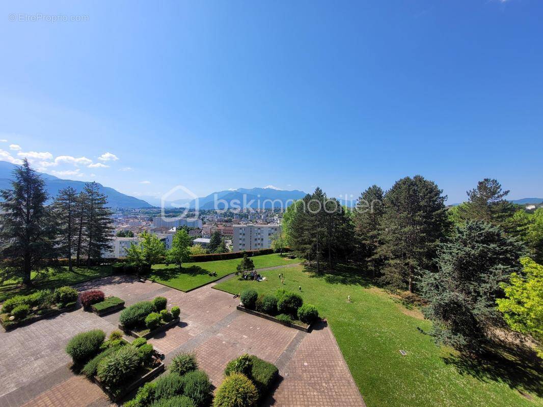 Appartement à VOIRON