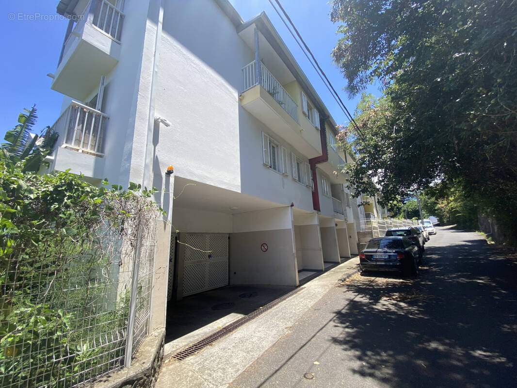 Appartement à SAINTE-MARIE