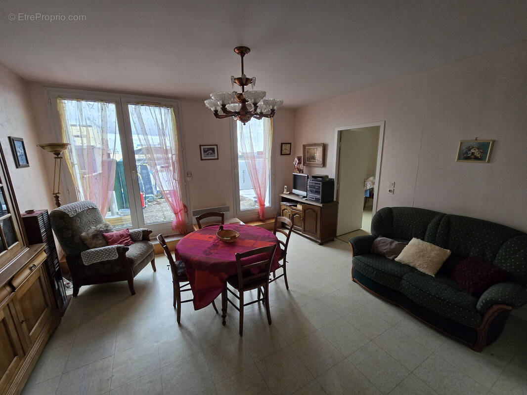 Maison à CHATEAUROUX