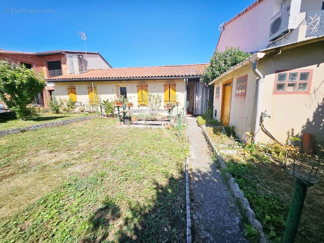 Maison à AUSSONNE
