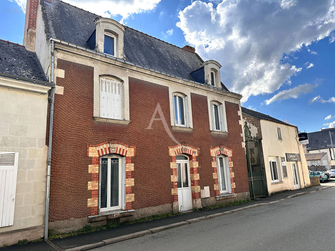 Maison à BEAUFORT-EN-VALLEE