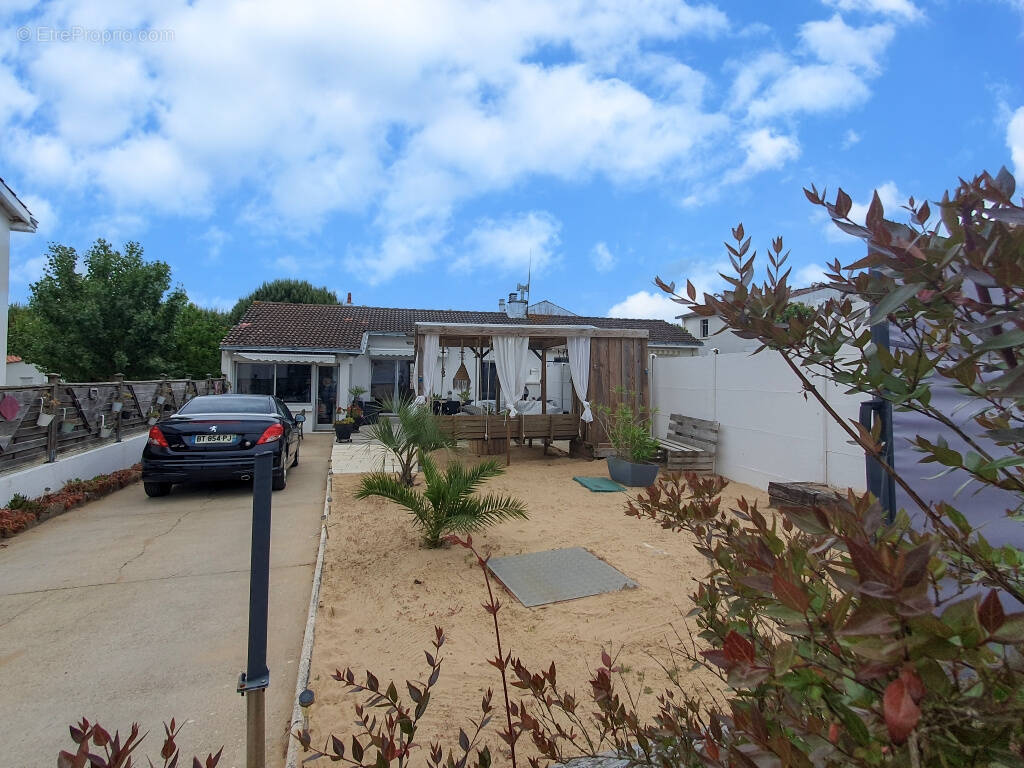Maison à L&#039;AIGUILLON-SUR-MER