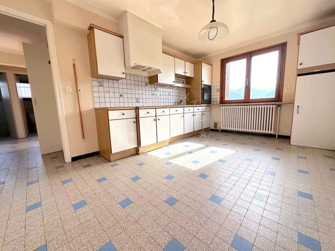 Appartement à GROISY