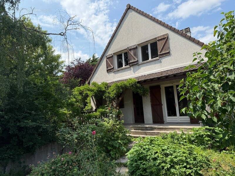 Maison à SAINT-BRICE-SOUS-FORET