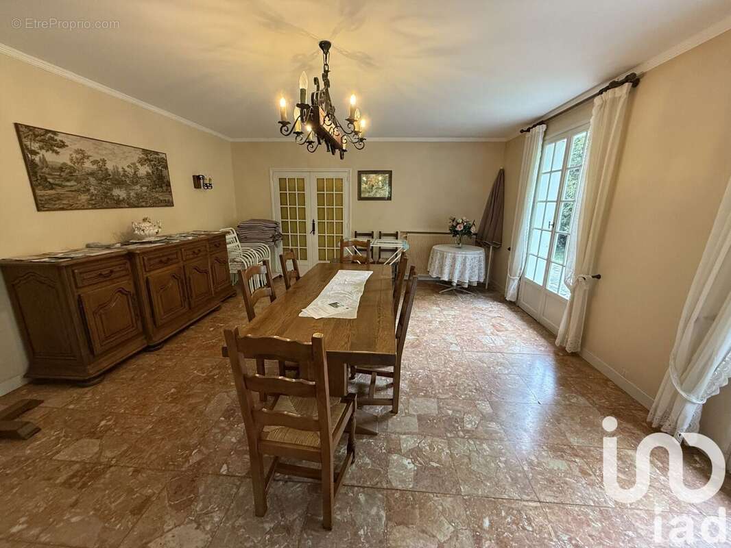 Photo 3 - Maison à BETON-BAZOCHES