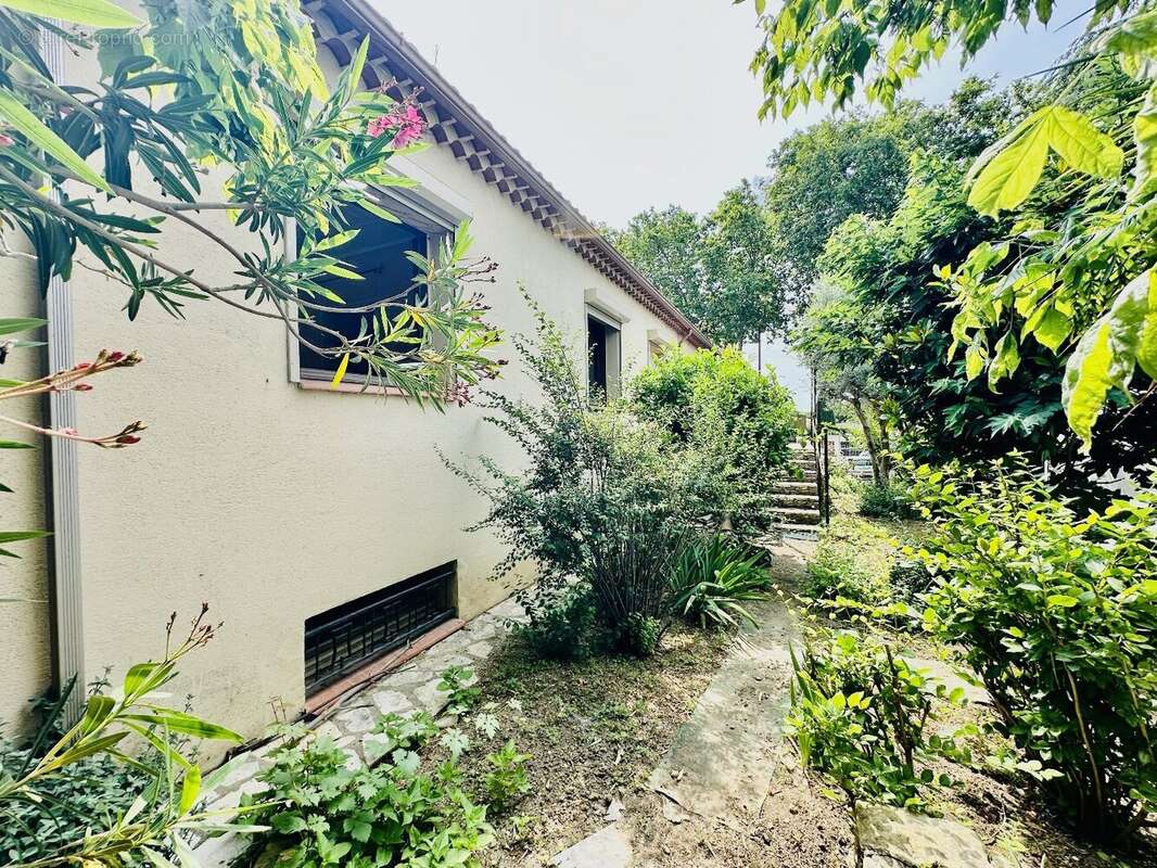 Maison à BEZIERS