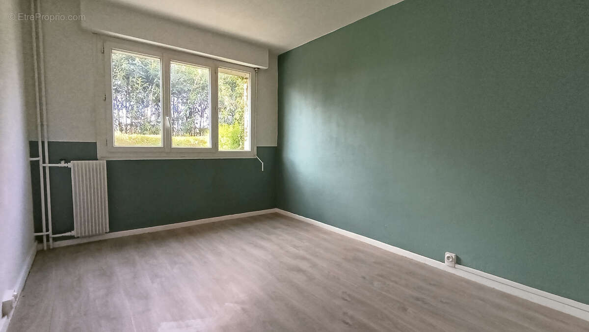 Appartement à PETIT-COURONNE