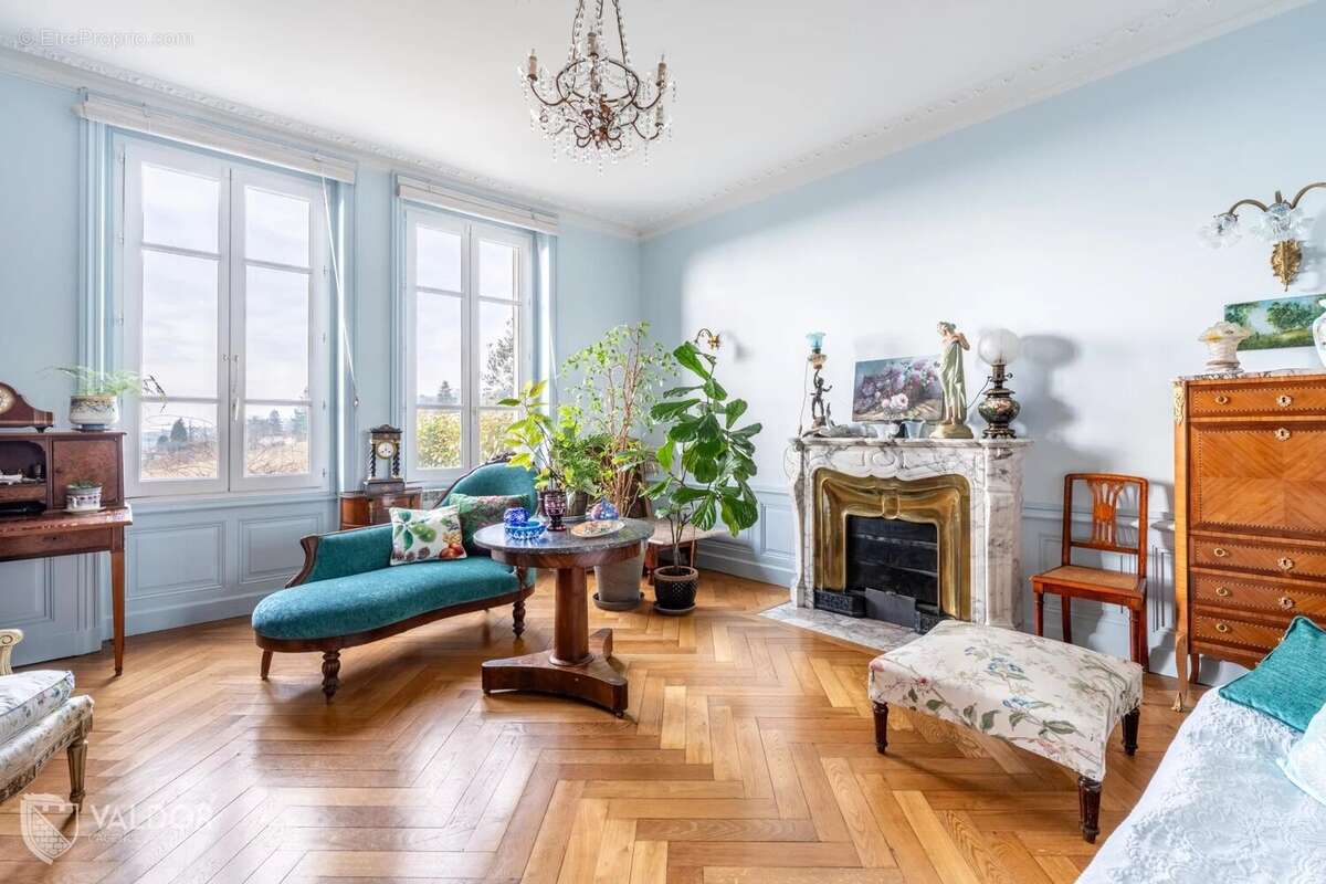 Maison à POMMIERS