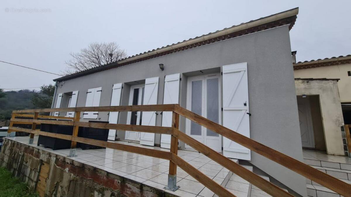 Maison à BOURG-SAINT-ANDEOL