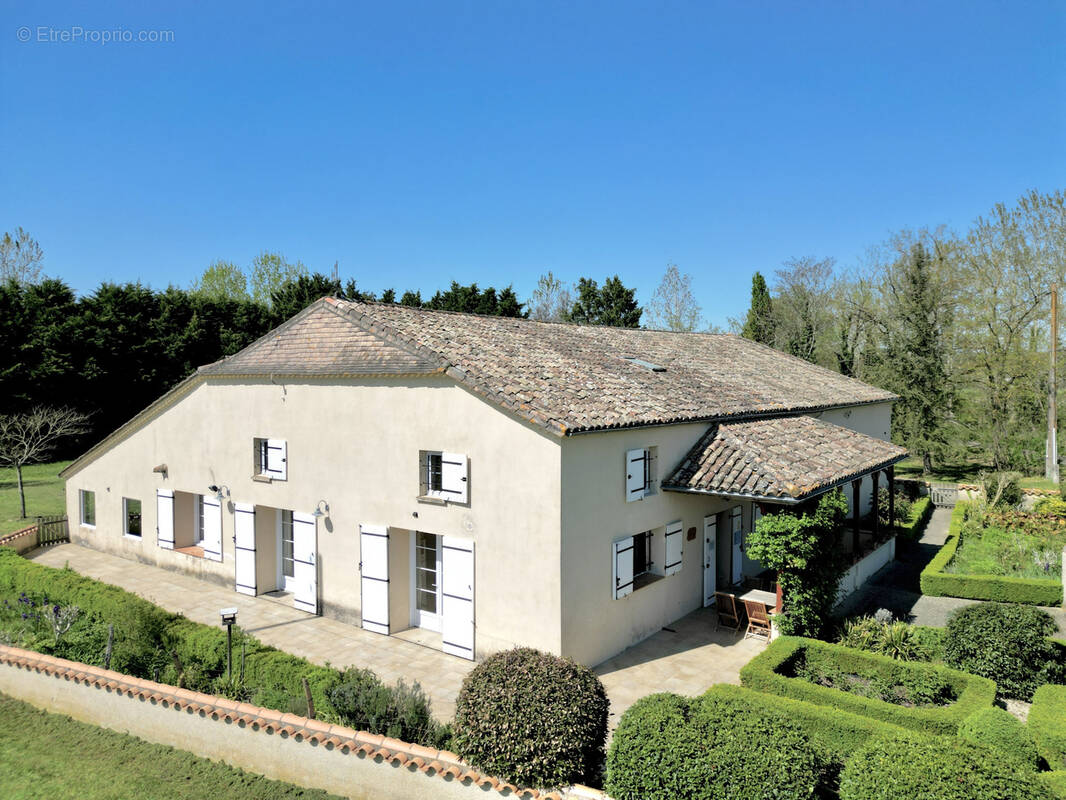 Maison à DURAS