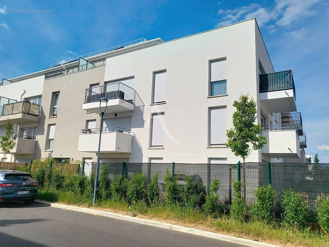 Appartement à OZOIR-LA-FERRIERE