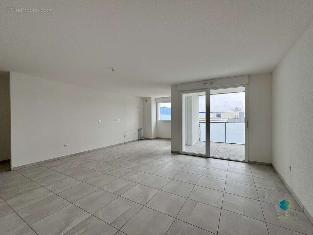 Pièce de vie - Appartement à SOUFFELWEYERSHEIM