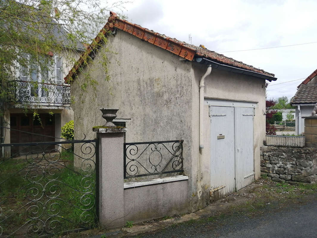Maison à AUXY