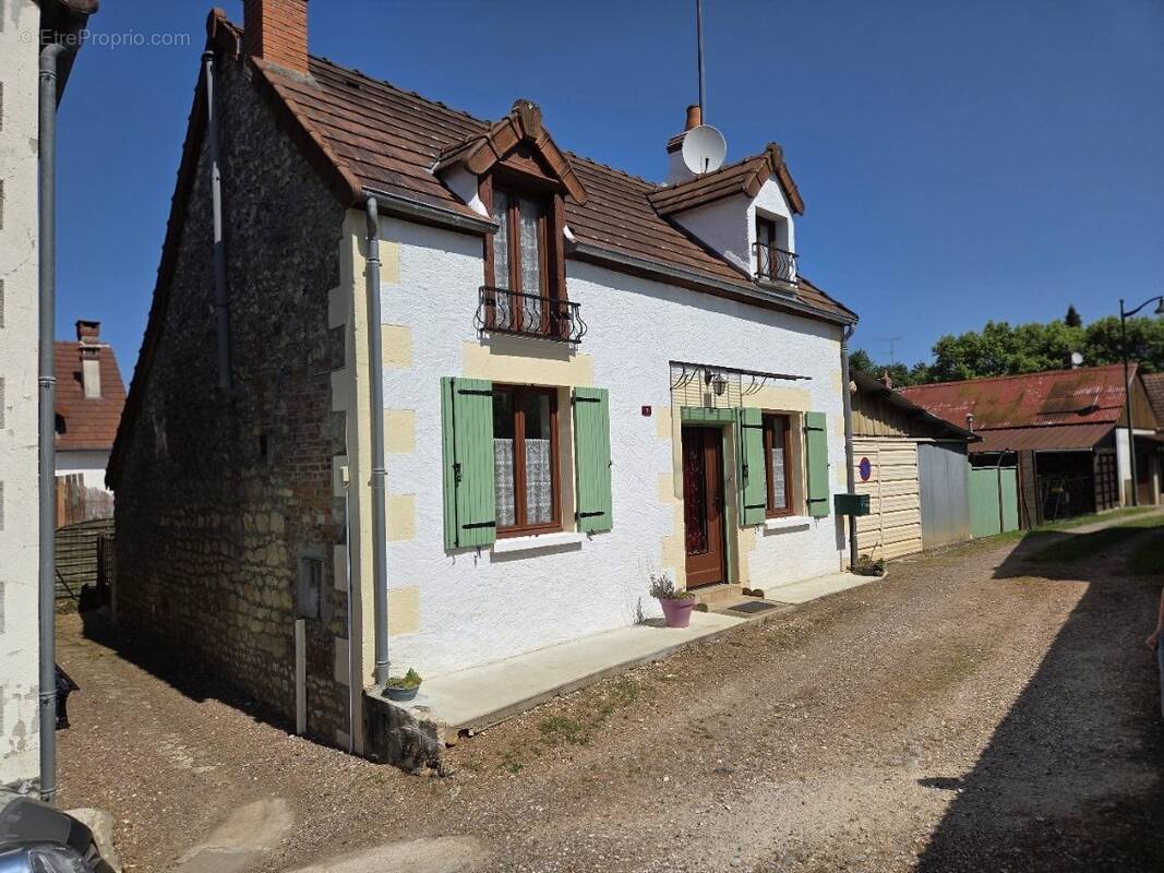 Maison à LA CHARITE-SUR-LOIRE