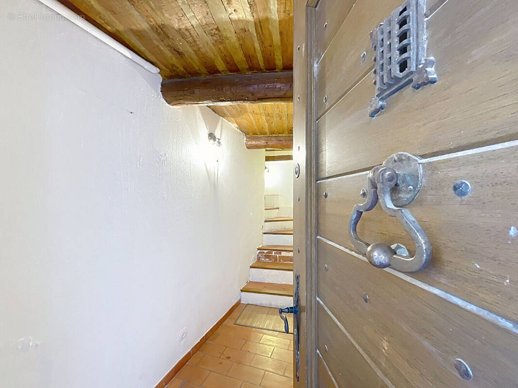 Maison à CADENET
