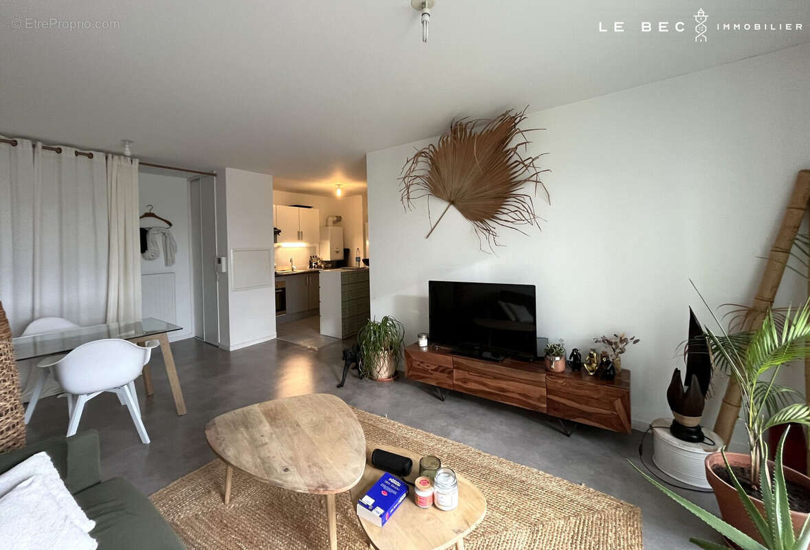 Appartement à SAINT-AVE