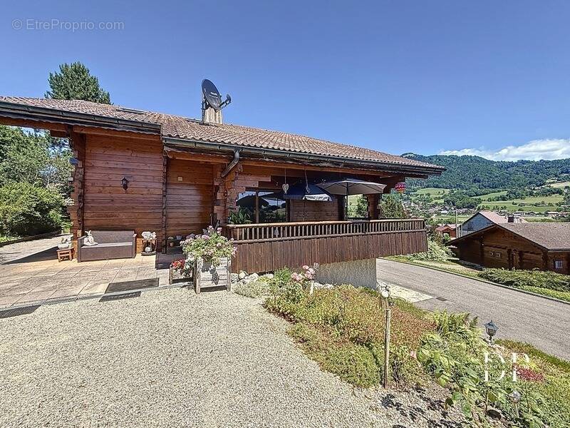 Maison à BURDIGNIN