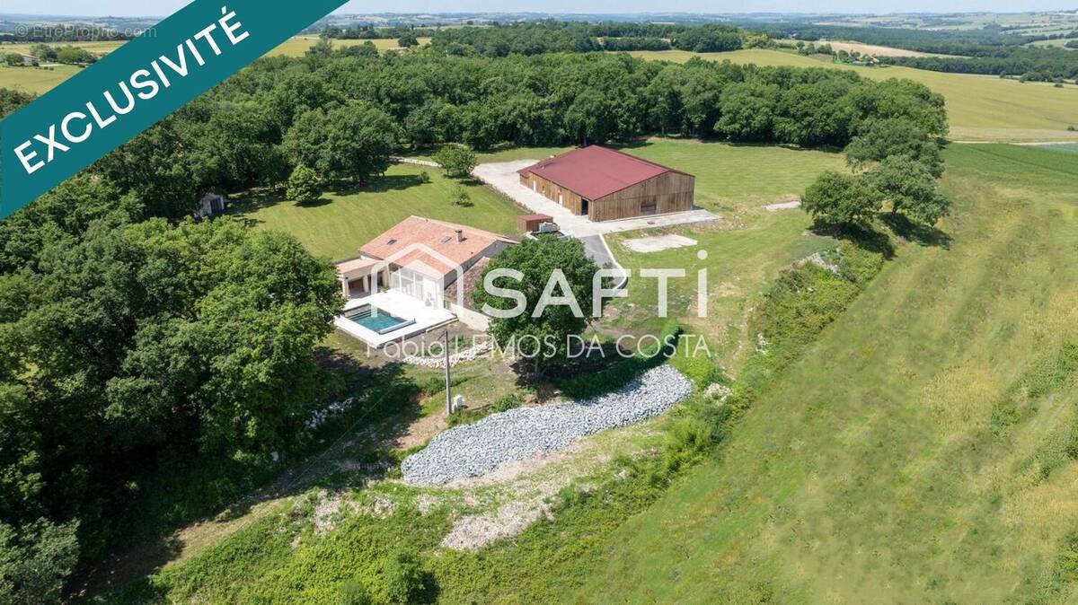 Photo 1 - Maison à LA ROMIEU