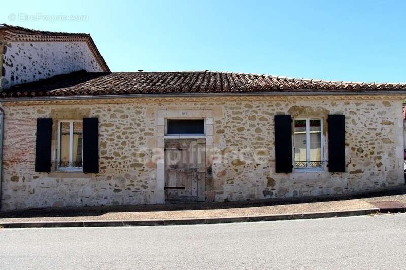 Maison à FLEURANCE