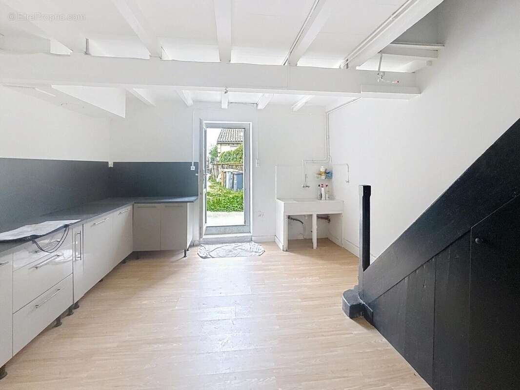 Photo 2 - Maison à LA SAUVE