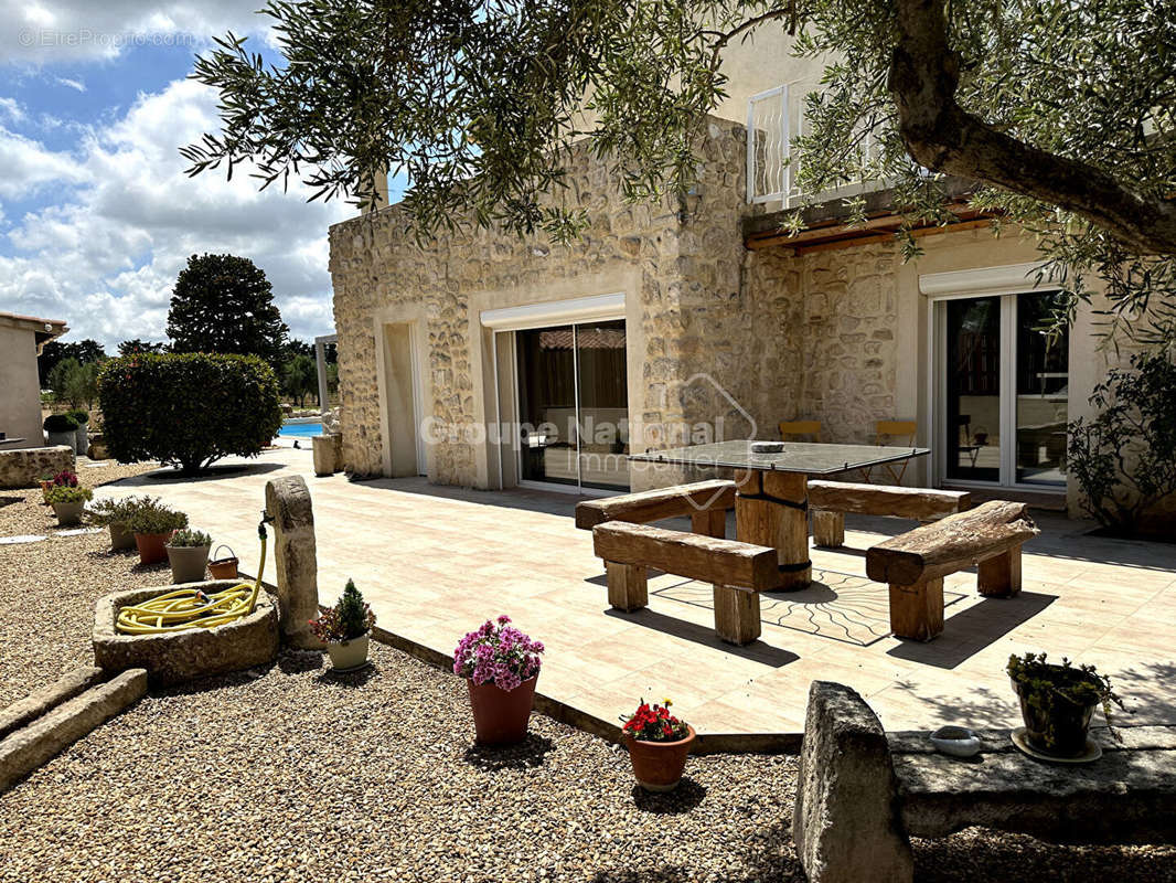 Maison à BEAUCAIRE
