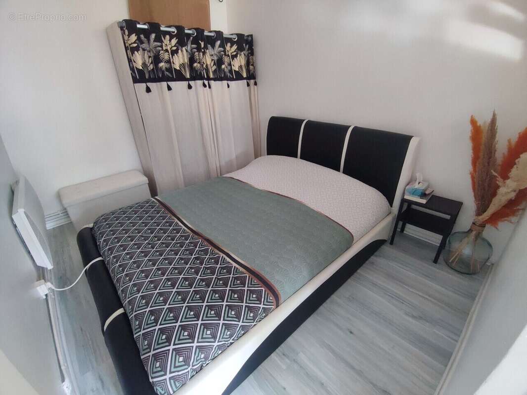 Appartement à SAINT-ANDEOL-LE-CHATEAU