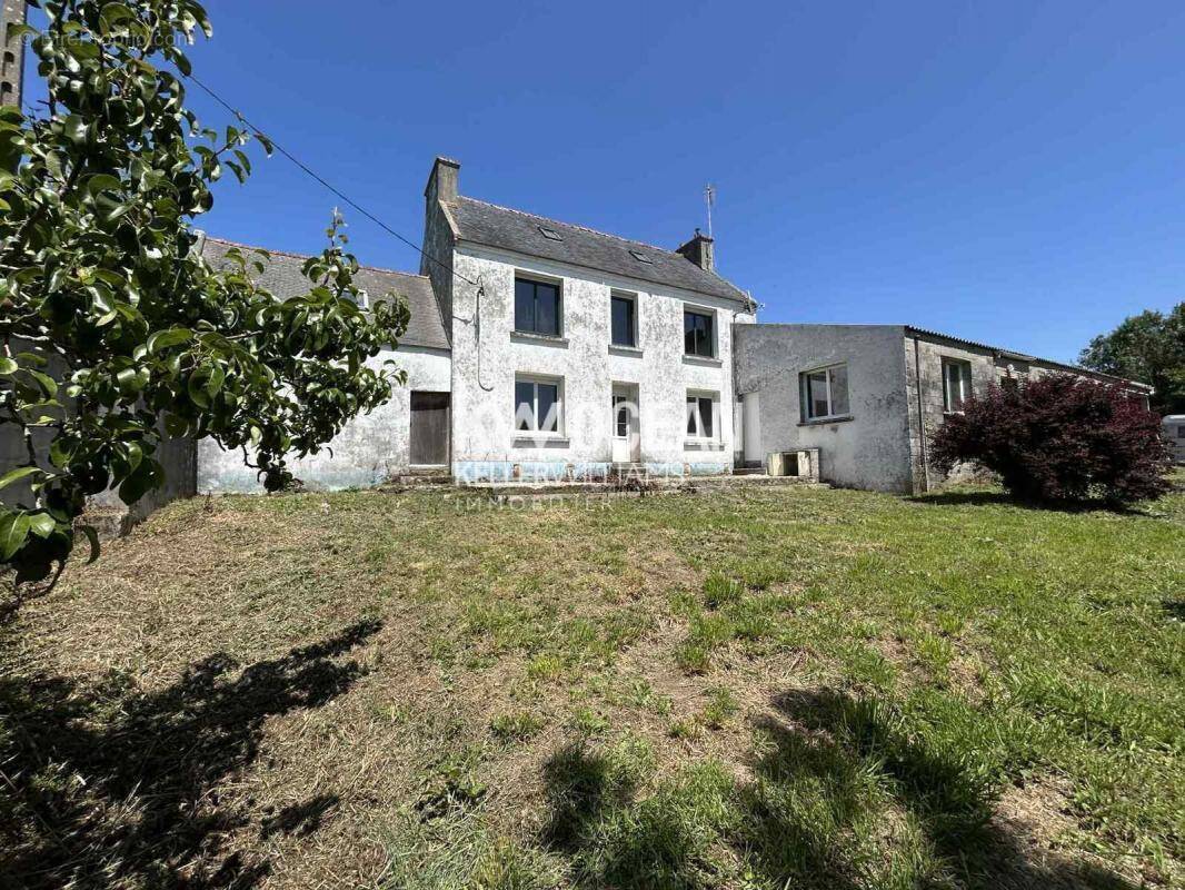 Maison à CLEDEN-CAP-SIZUN
