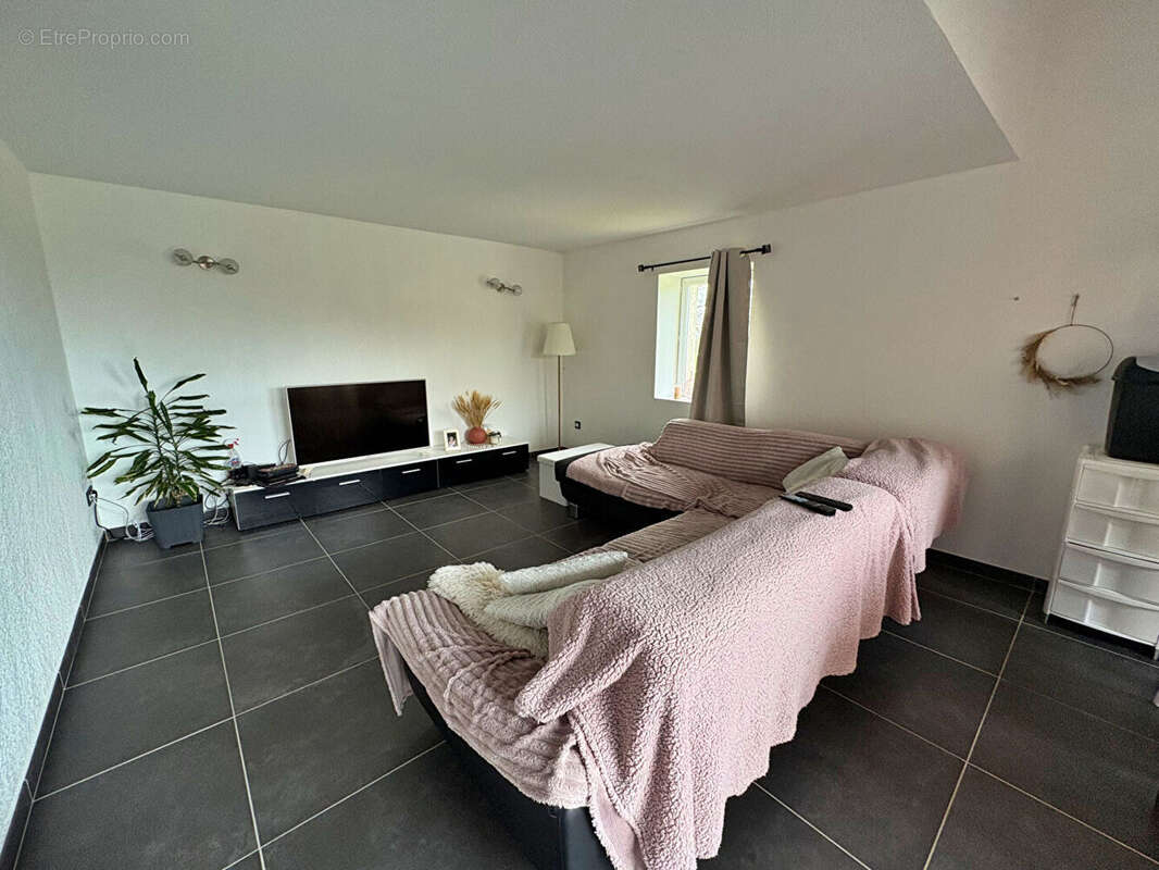 Maison à BALBIGNY