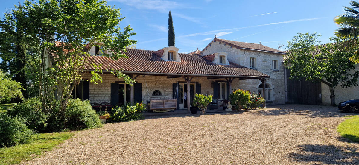 Maison à CHINON
