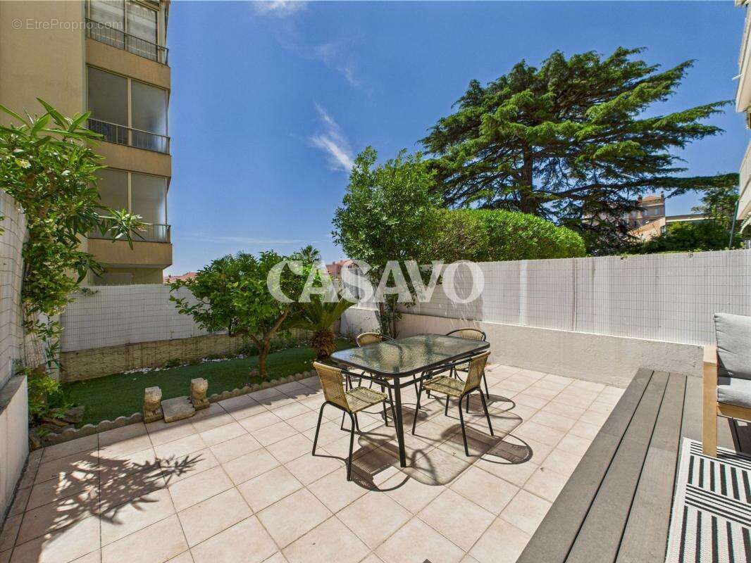 Appartement à CANNES